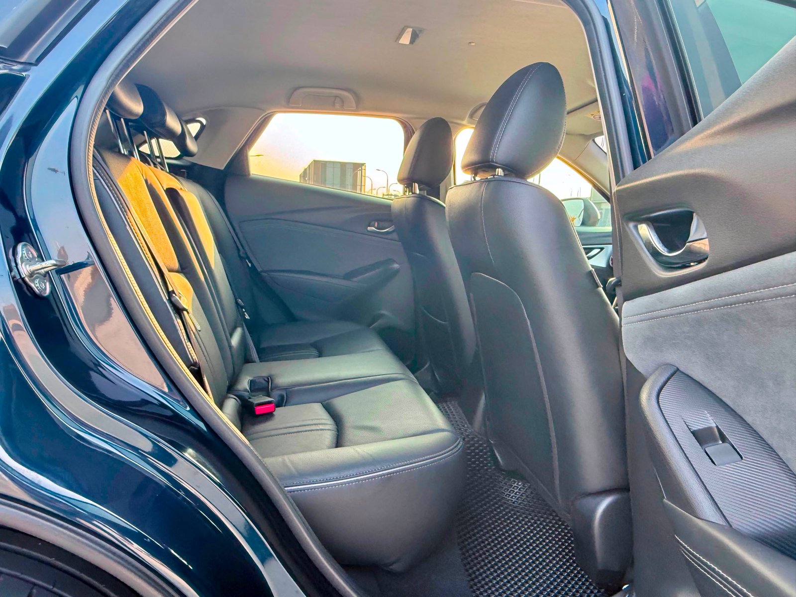 Mazda CX-3 2.0 Deluxe (Off-Peak Car) photo 6